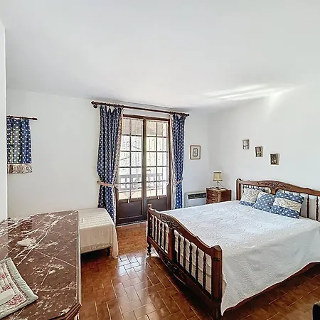 Maison Calme Pour 4 Pers. Proche Centre, - Fr-1-475-220 Saintes-Maries-de-la-Mer